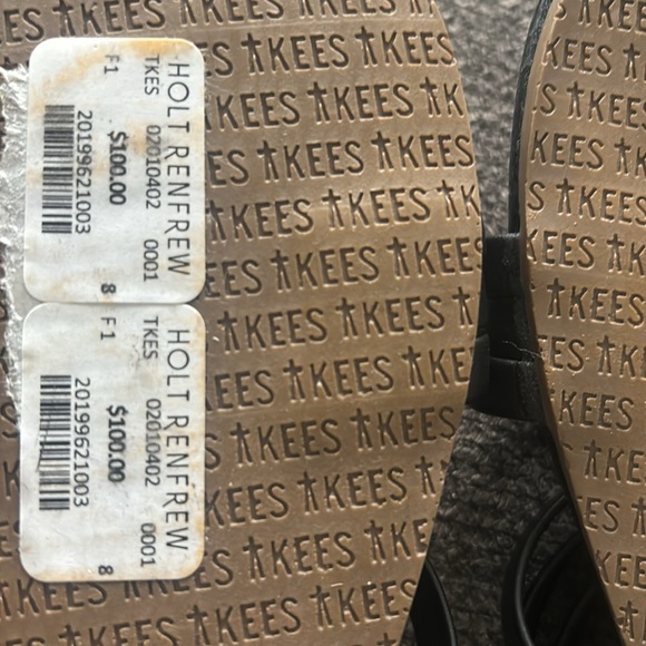 BNWT Tkees Allegra sandal. Size 8 (fit more like a 7) Black - Picture 5 of 6